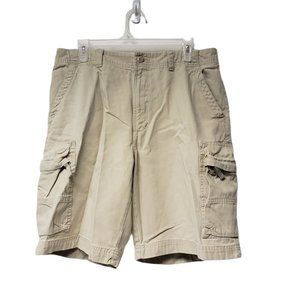 2004 Gap Factory Khaki cargo shorts . size  waist 32
